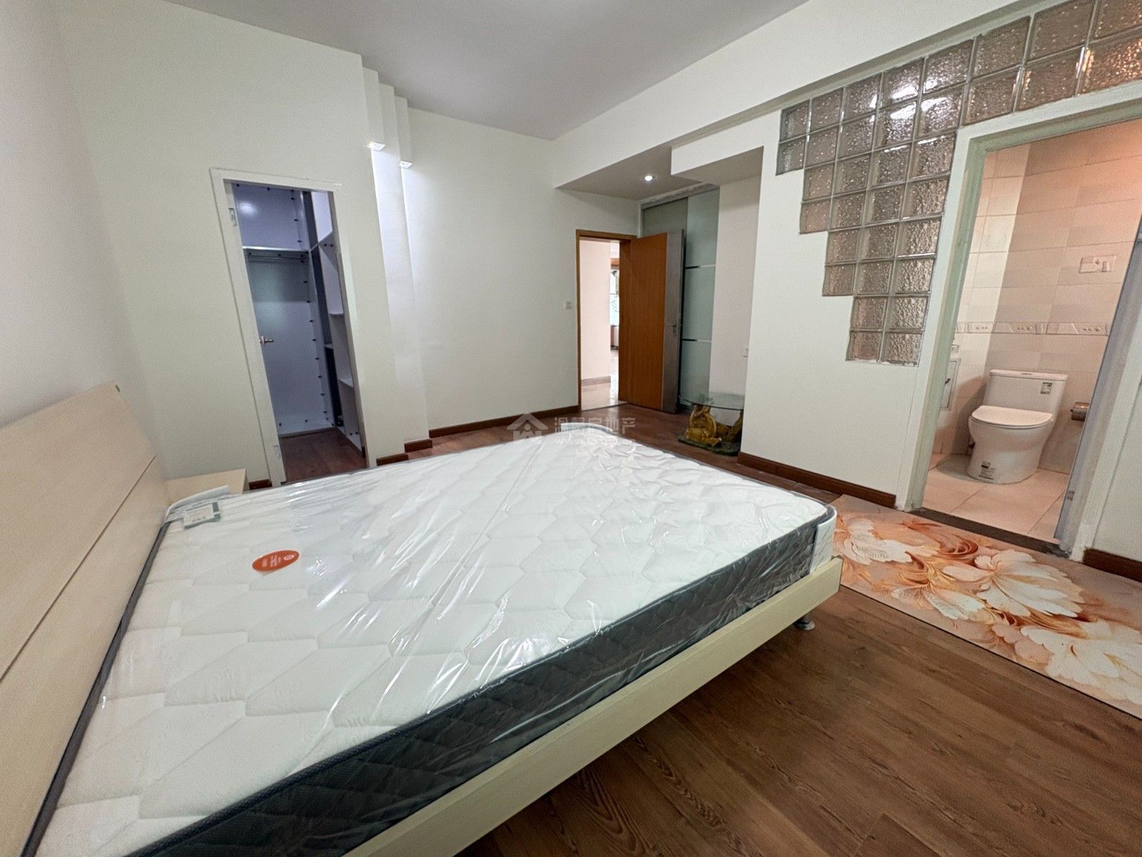 M-42092二手房图片