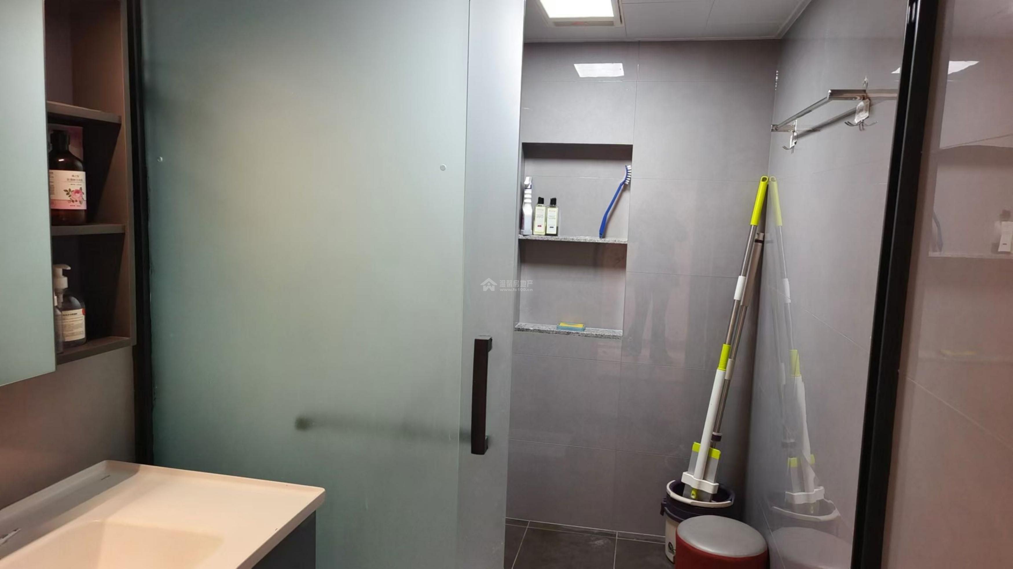 M-42100二手房图片