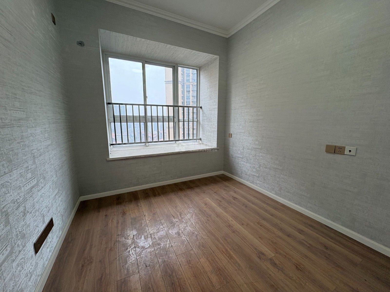 M-42111二手房图片