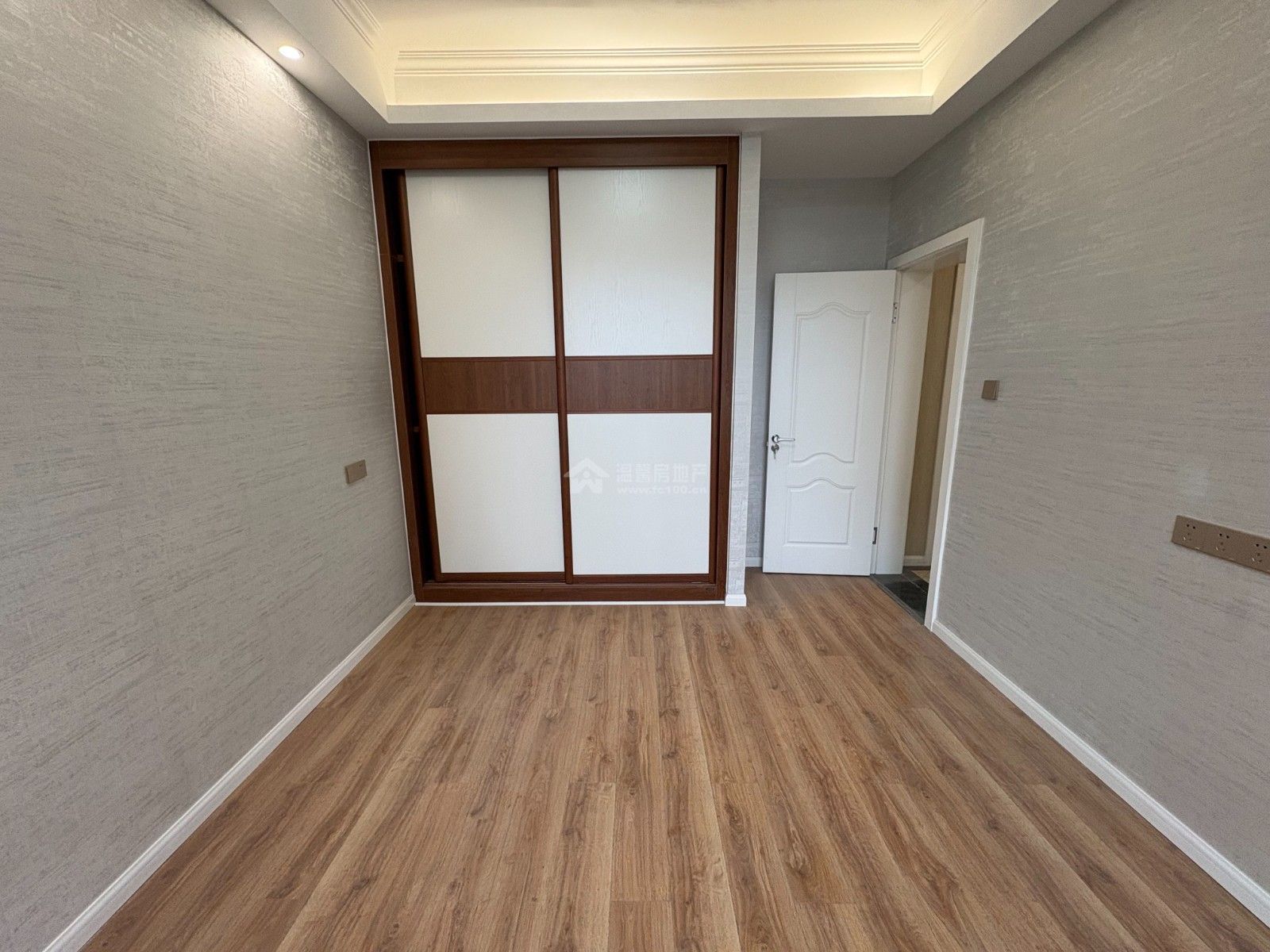 M-42111二手房图片