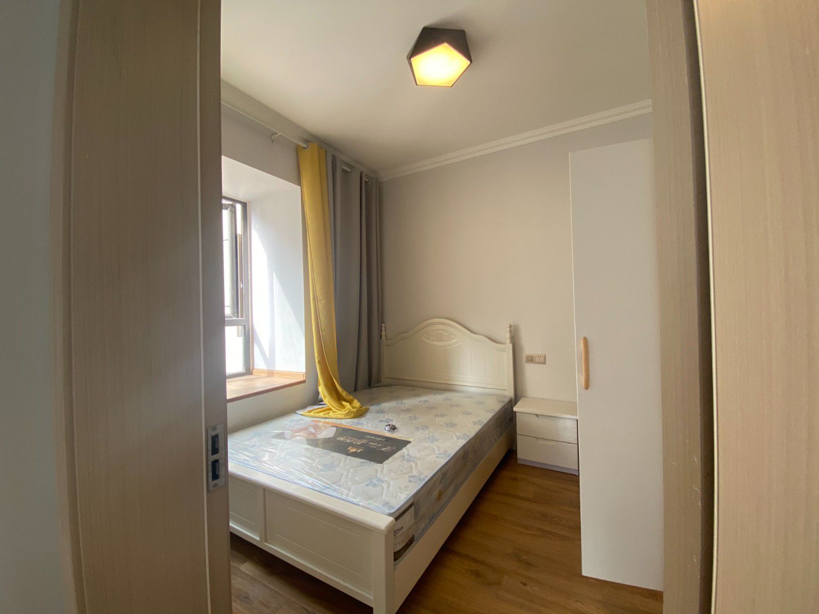 Z-11930二手房图片