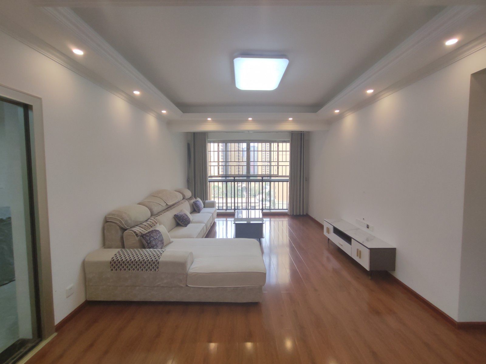 Z-14679二手房图片