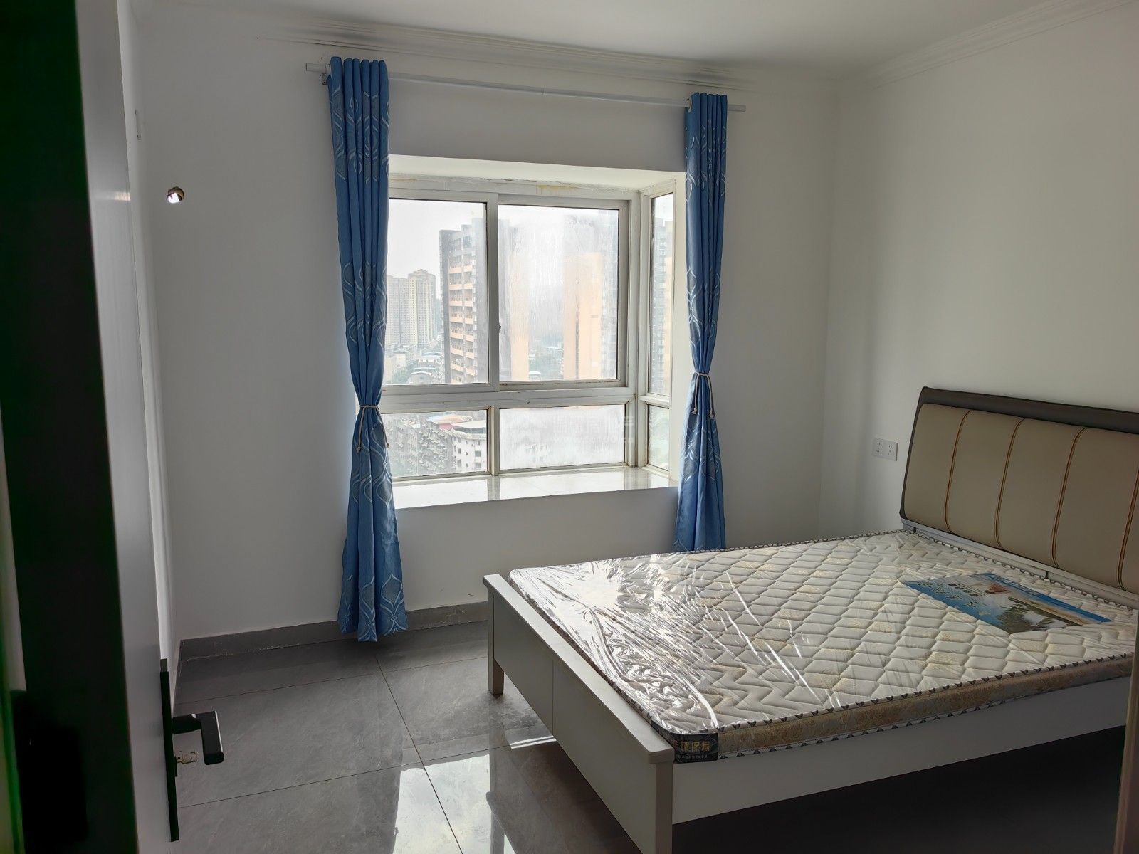 M-11786二手房图片