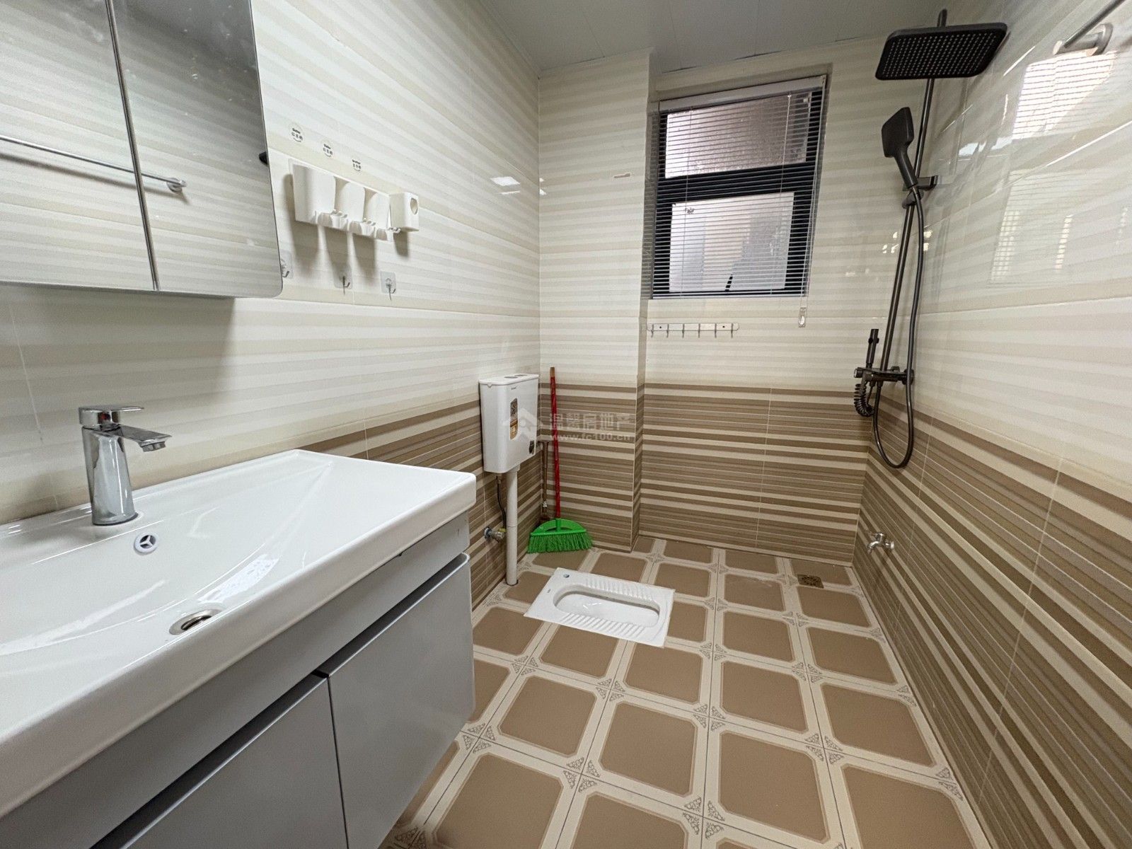 M-16571二手房图片