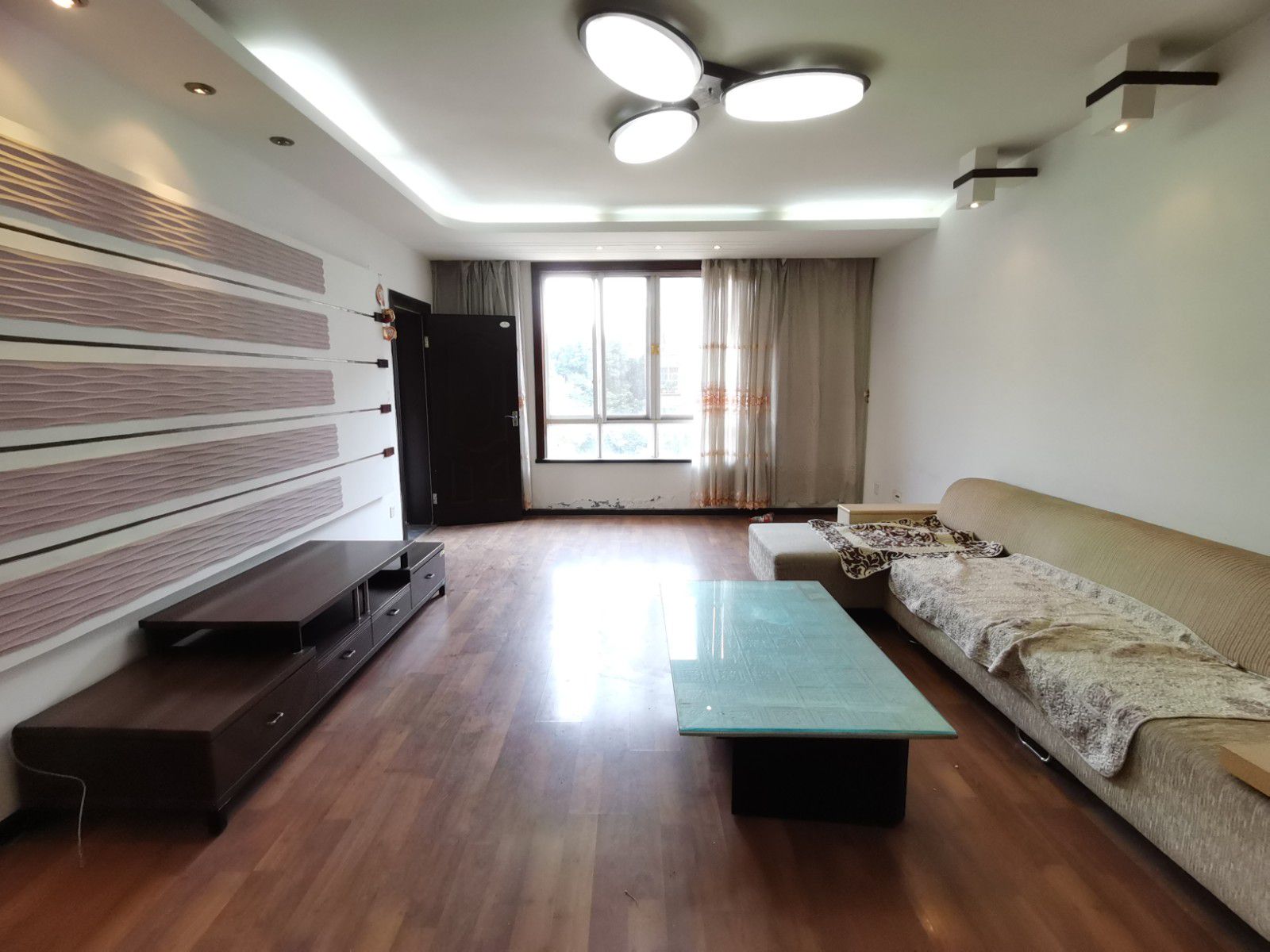 M-16975二手房图片