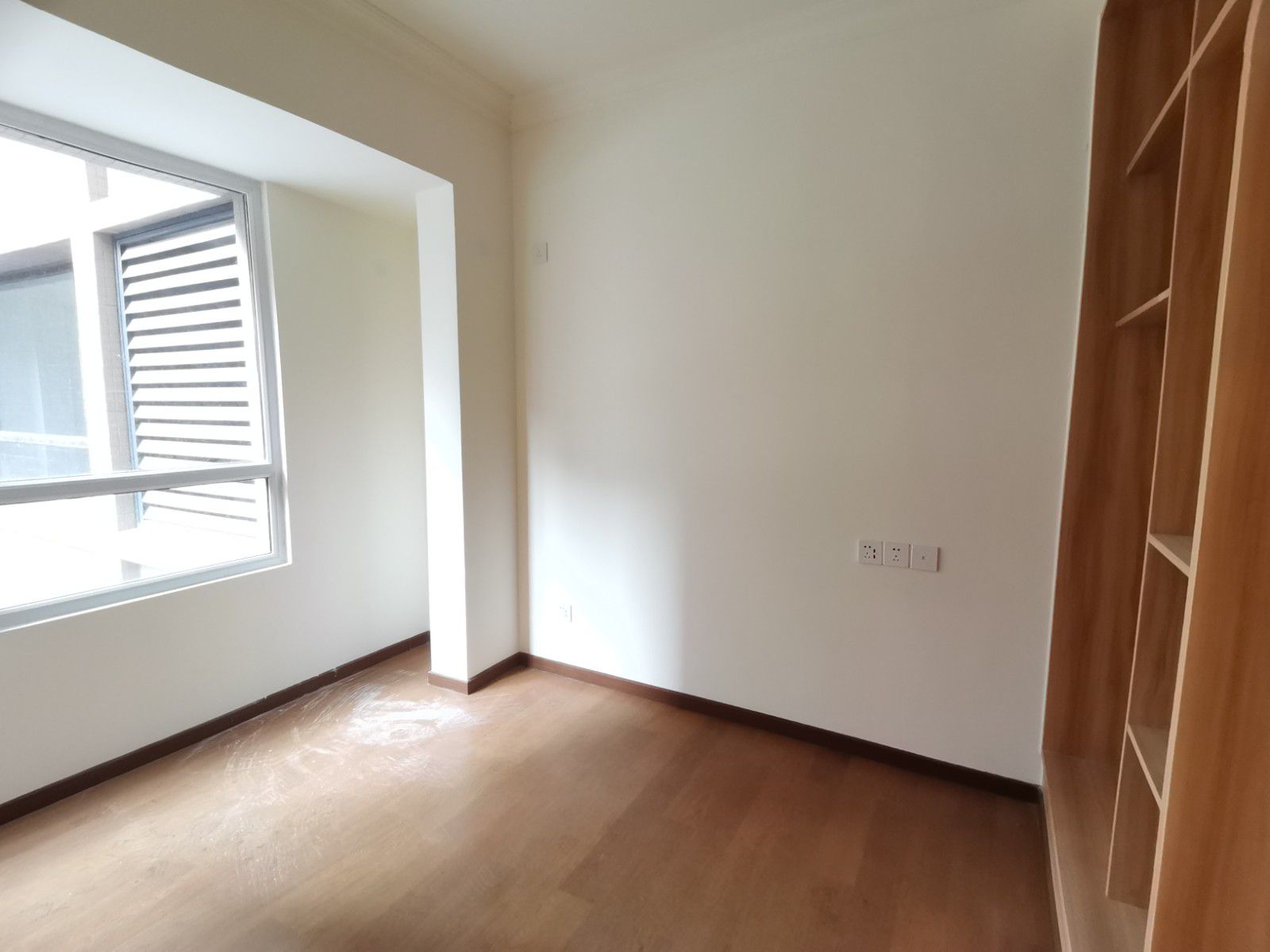 M-16996二手房图片