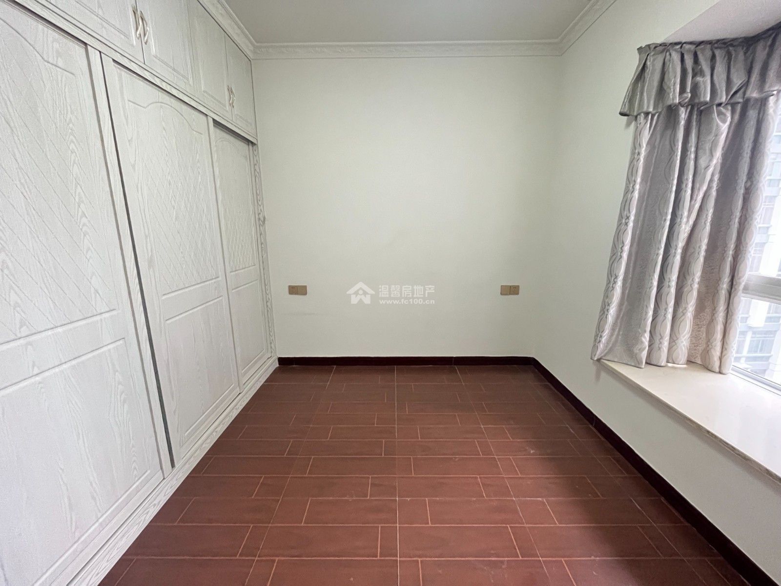 M-18365二手房图片