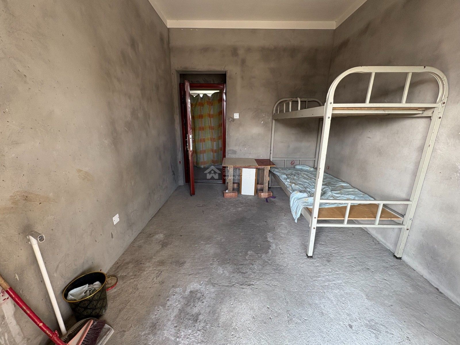 M-28027二手房图片