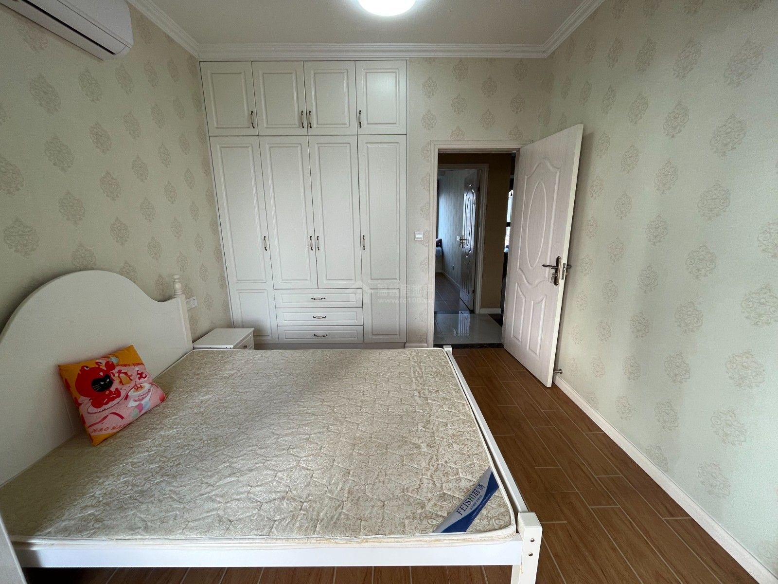 M-28683二手房图片