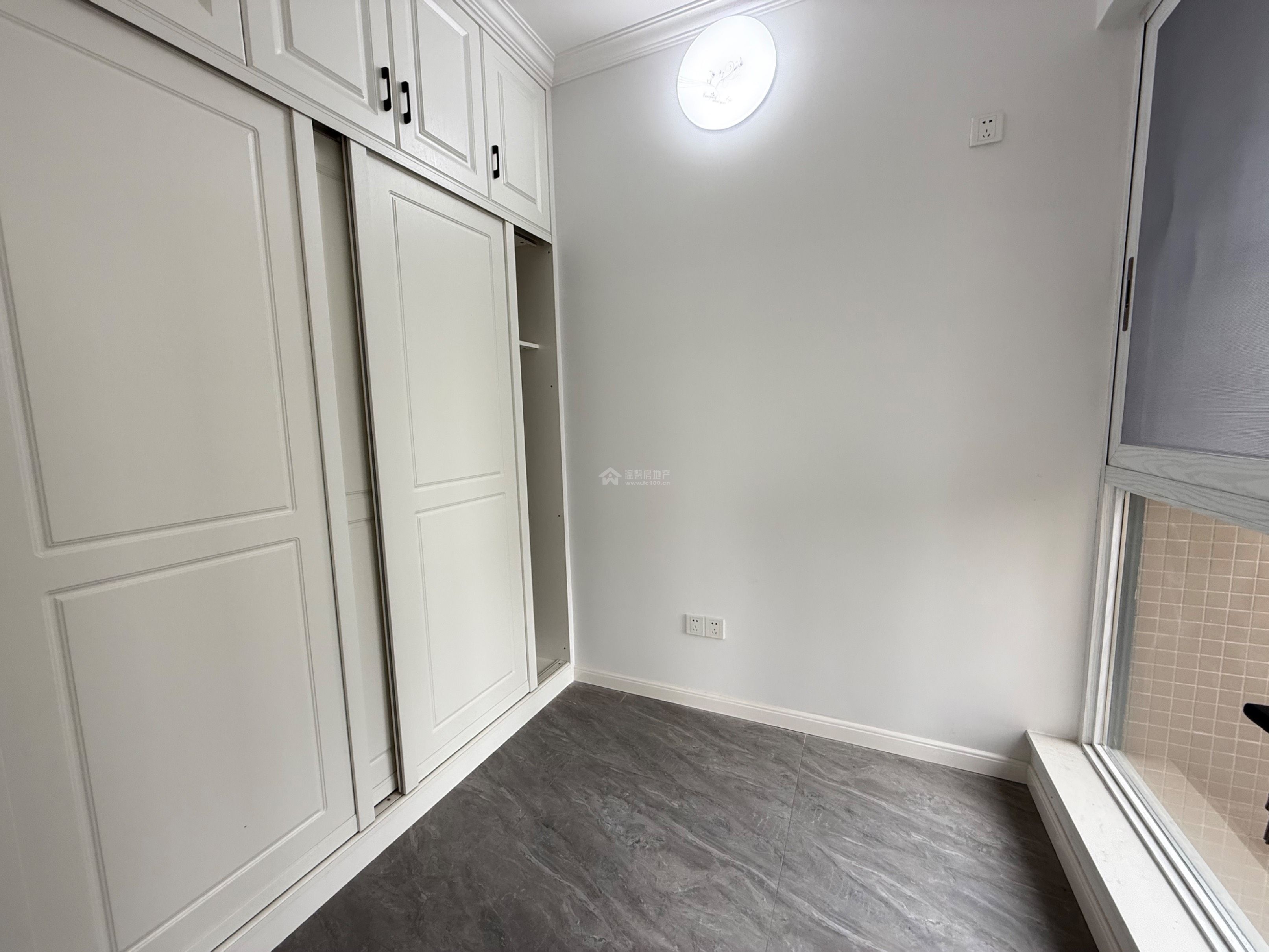 M-33805二手房图片