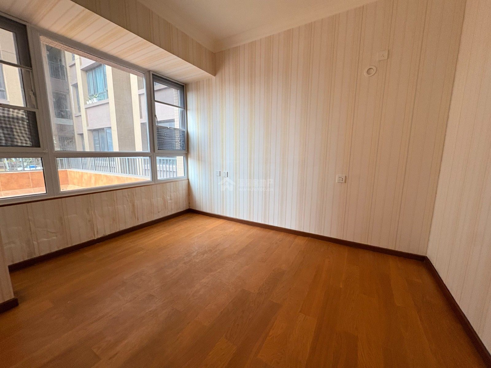 M-40393二手房图片