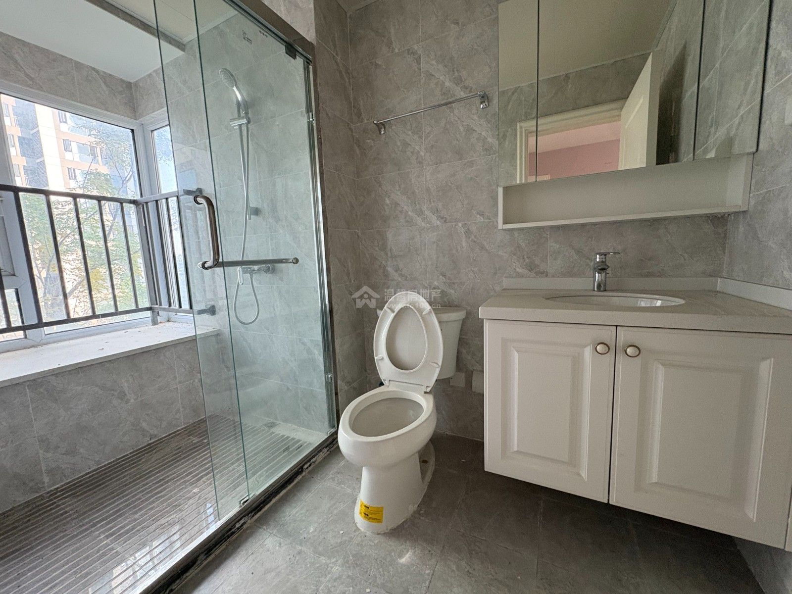 M-40933二手房图片