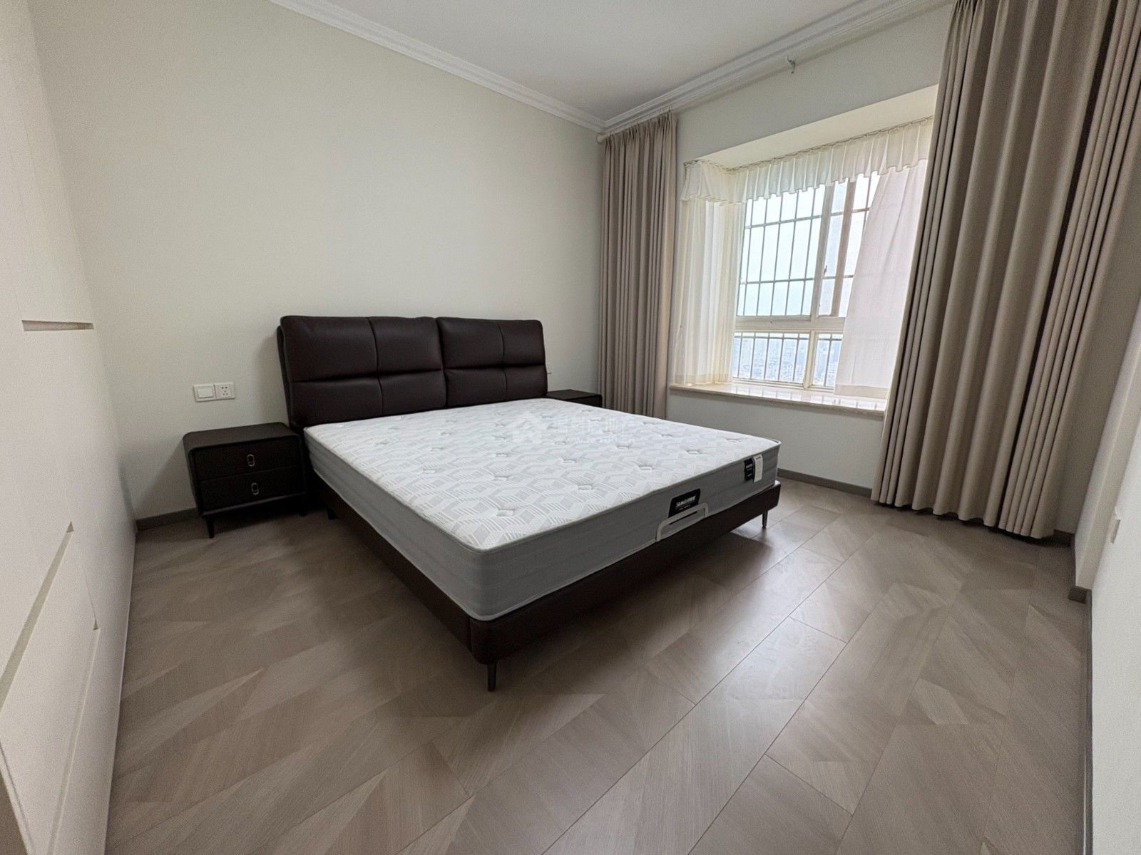 M-41373二手房图片