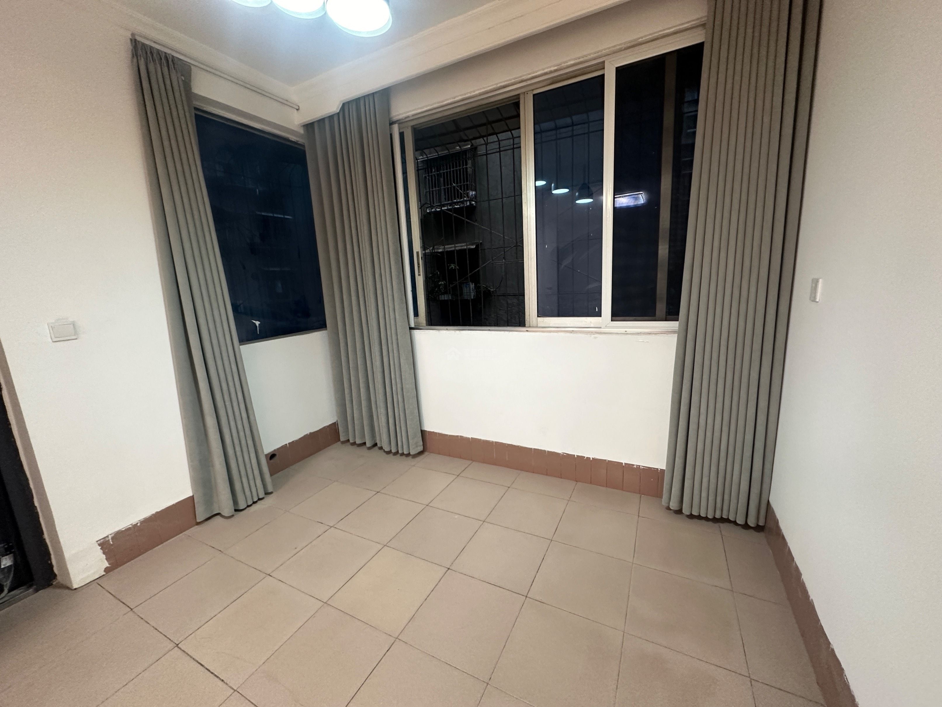 M-41792二手房图片