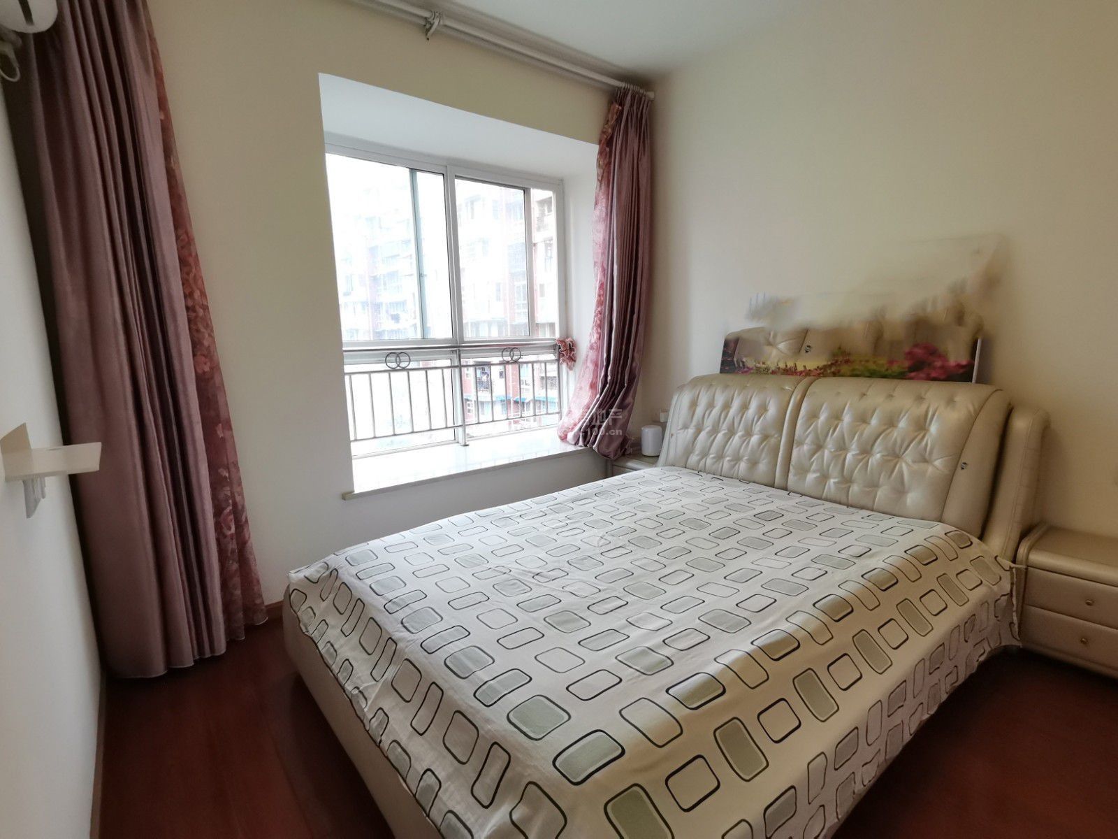 Z-16548二手房图片