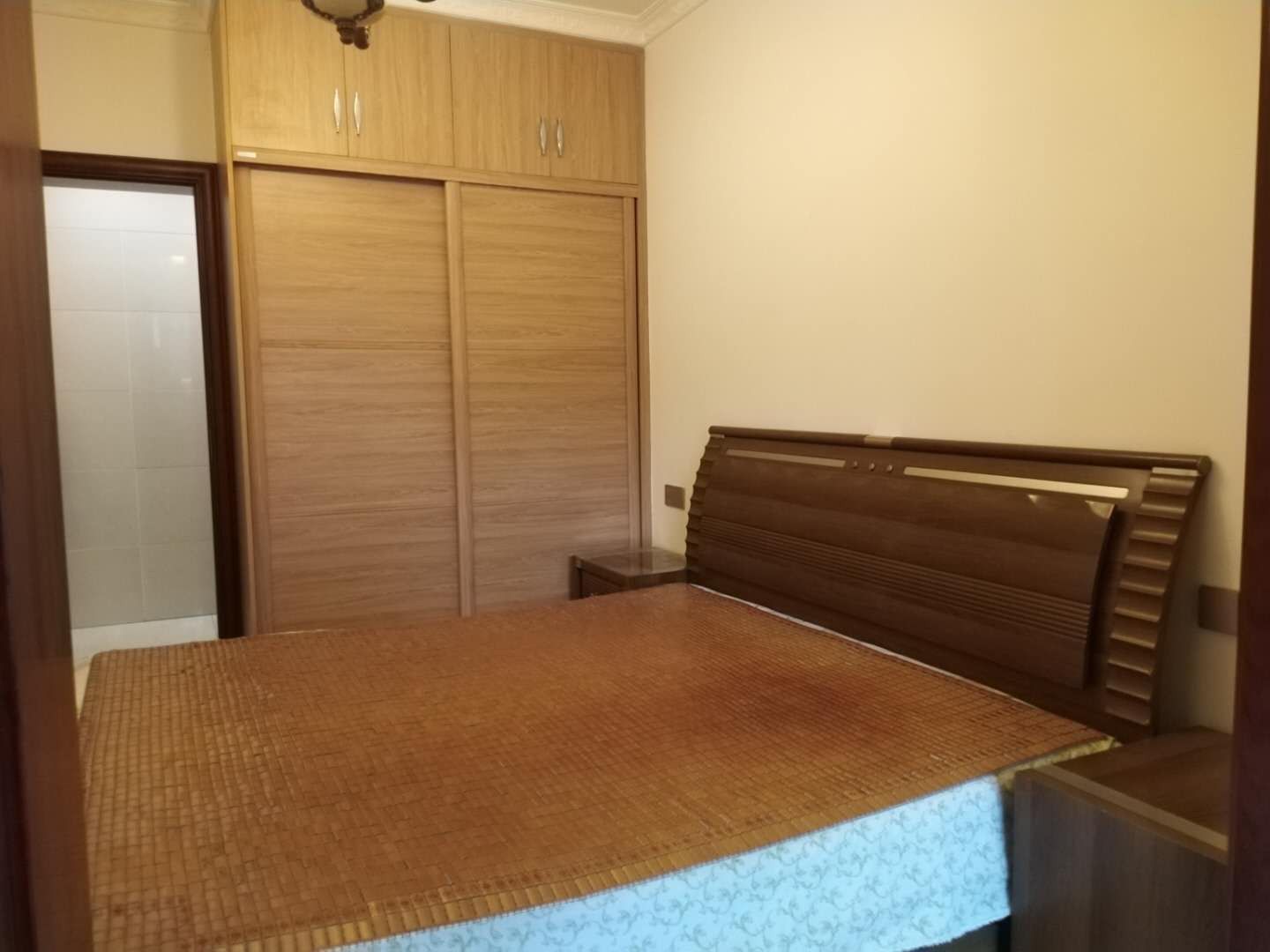 Z-16783二手房图片