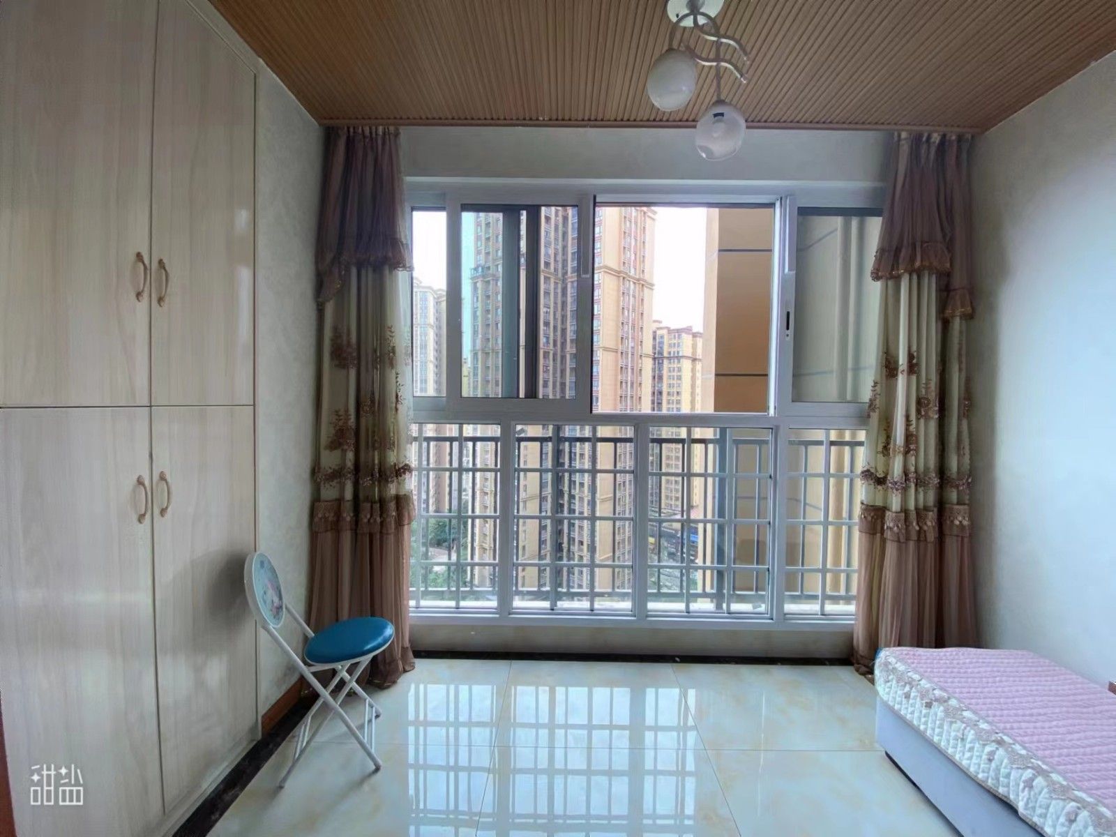 Z-18268二手房图片