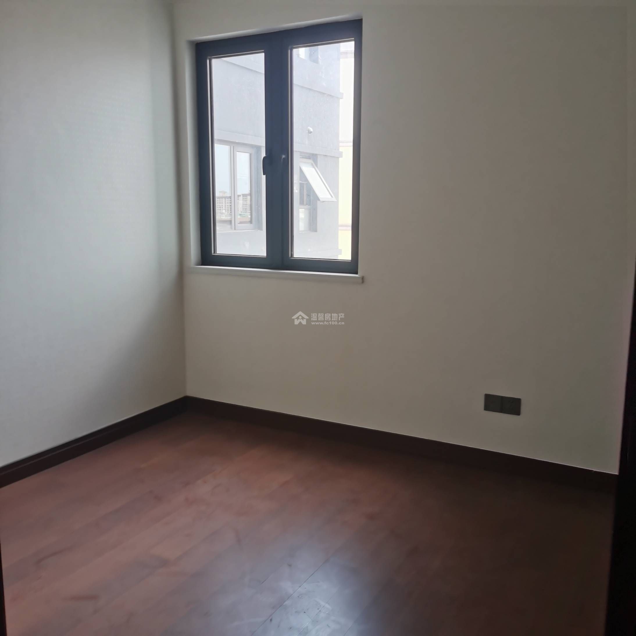 Z-34693二手房图片