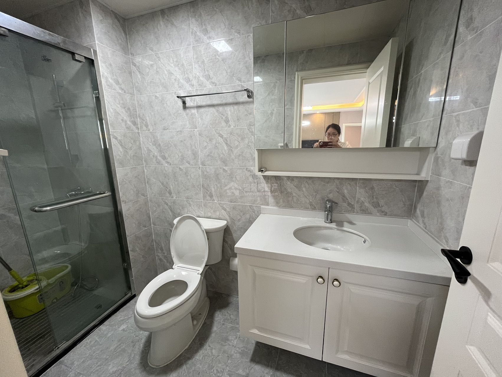 Z-37870二手房图片