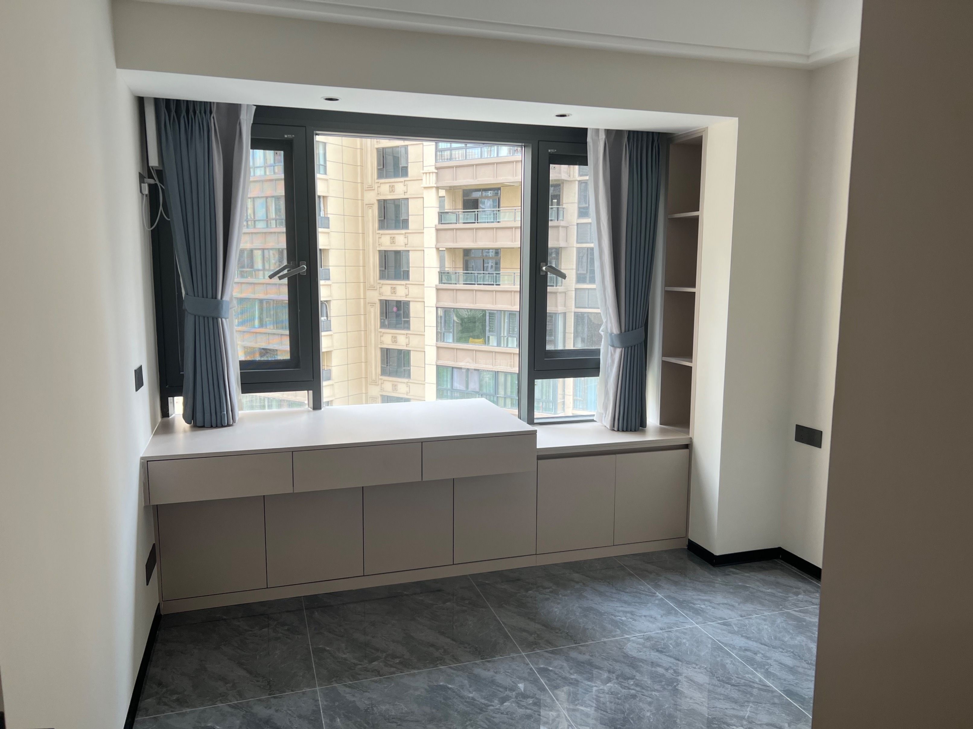 Z-40834二手房图片