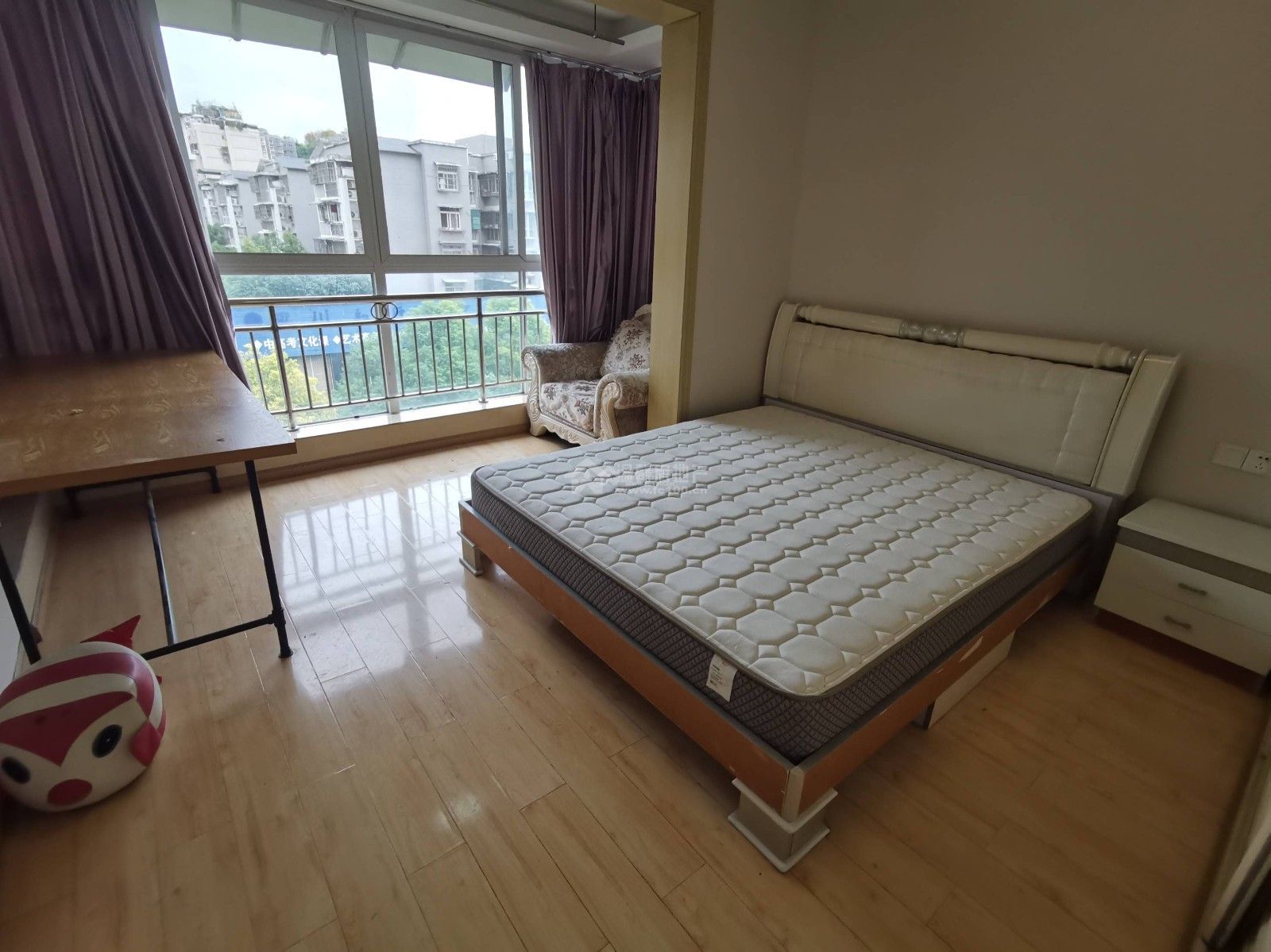 Z-41202二手房图片