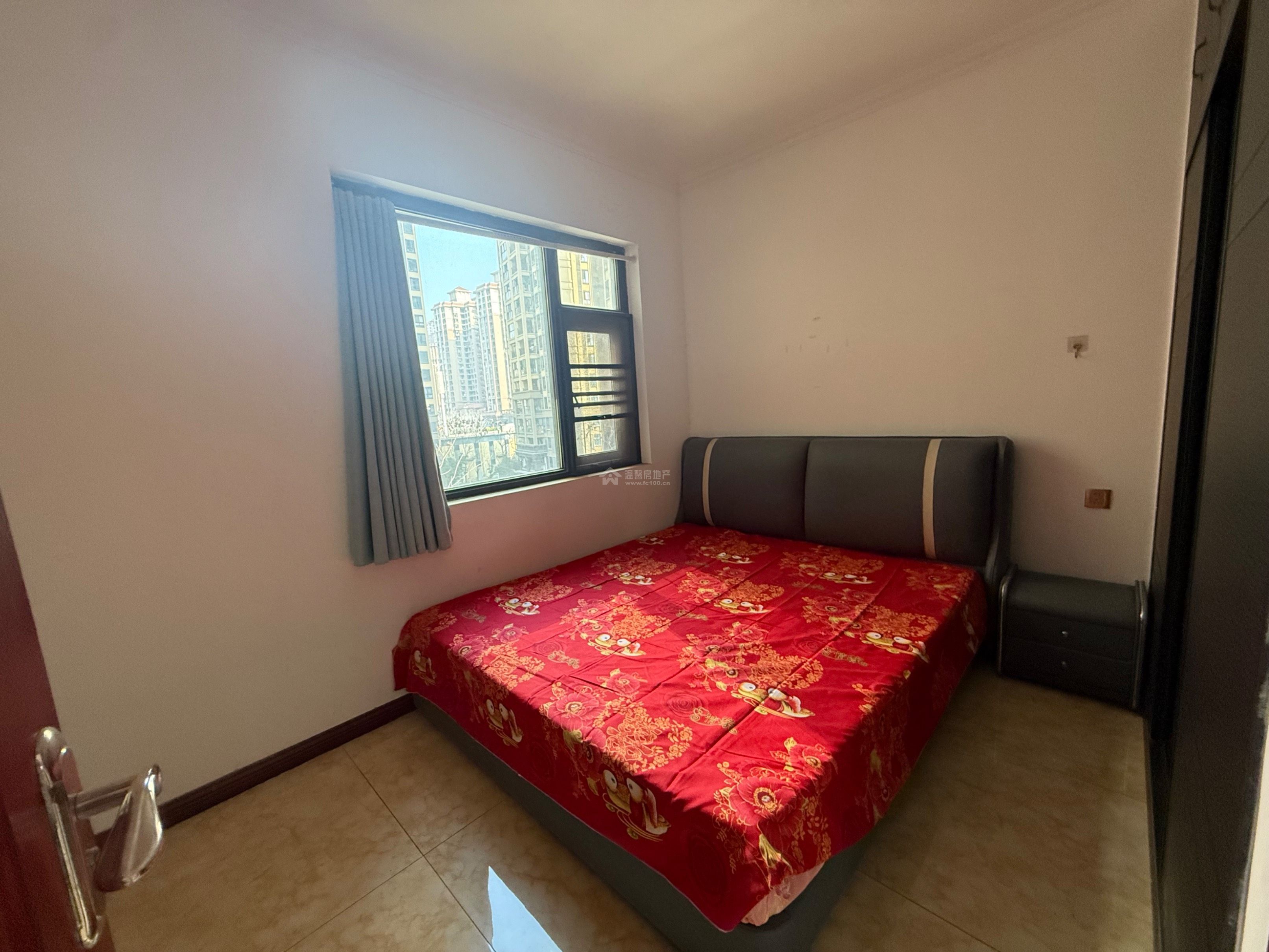 Z-42076二手房图片