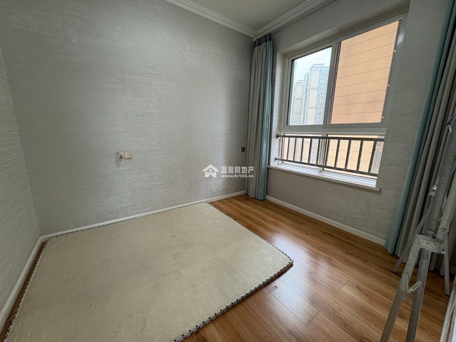 Z-42142二手房图片