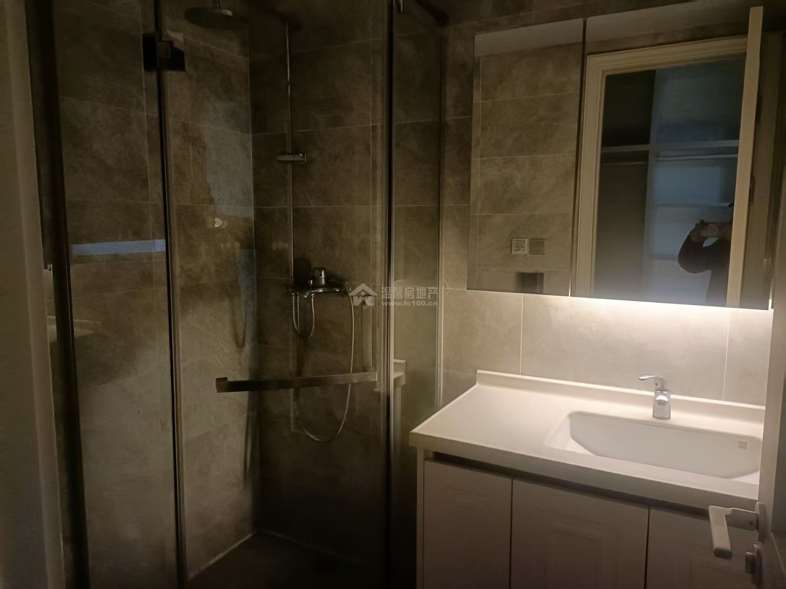 Z-42167二手房图片