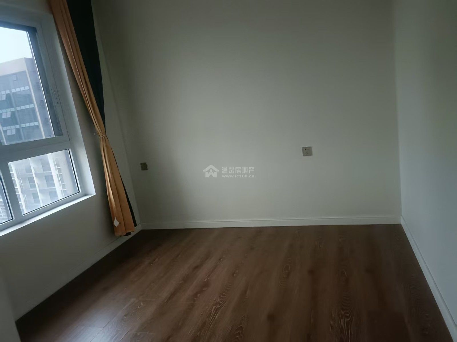 Z-42167二手房图片