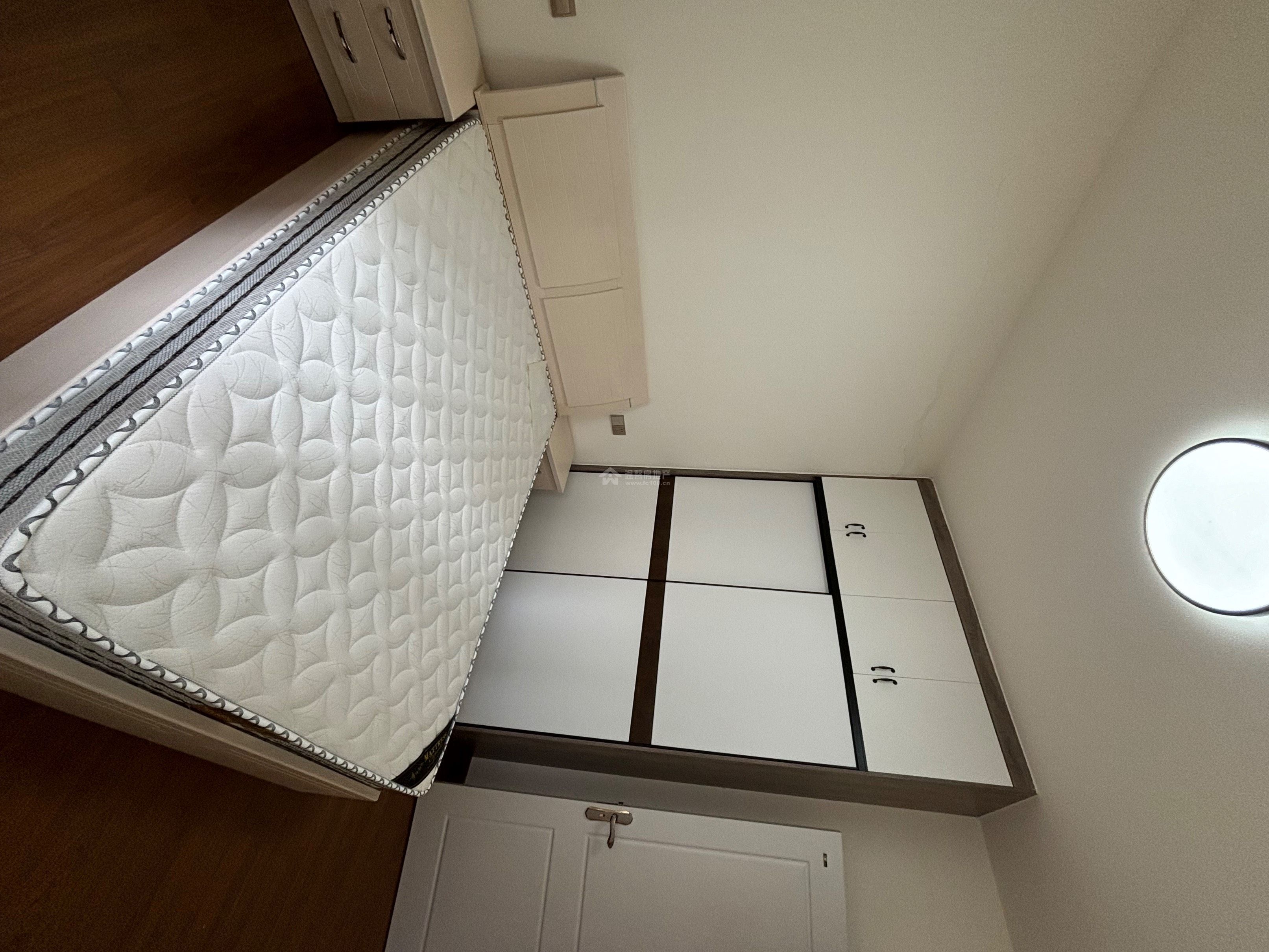 Z-42700二手房图片