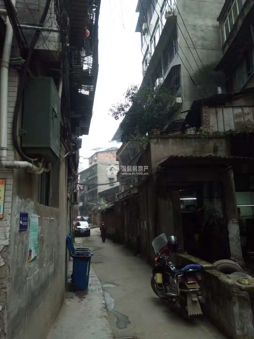 建设中路472号图片