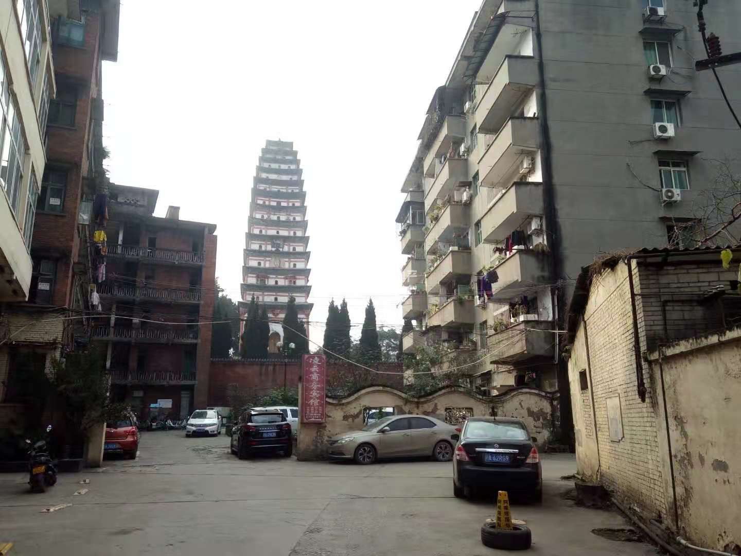 白塔路蜂窝煤厂宿舍图片